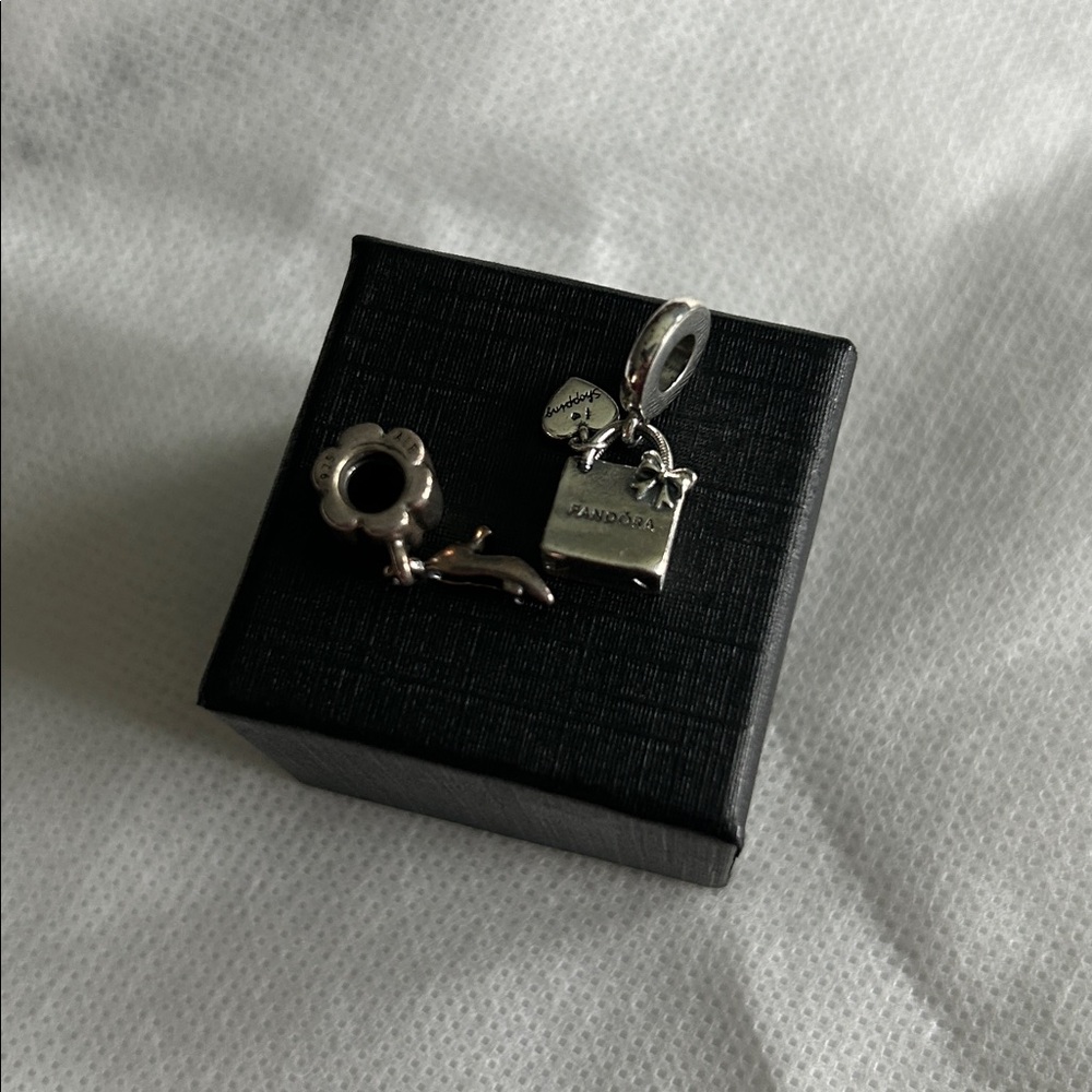 ** MAKE REASONABLE OFFER** Pandora  Sterling Silver Charm And Spacer Lot 12 - Picture 11 of 16
